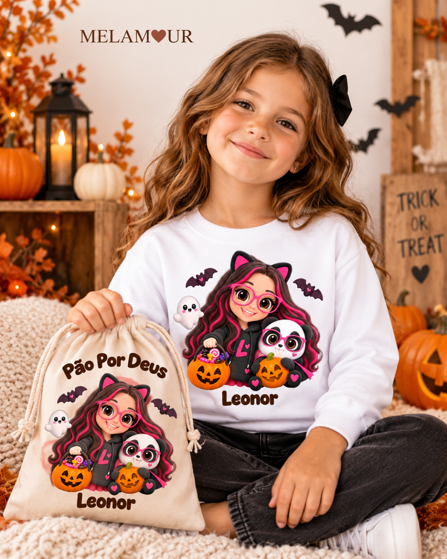 Menina de Óculos e Panda | Halloween