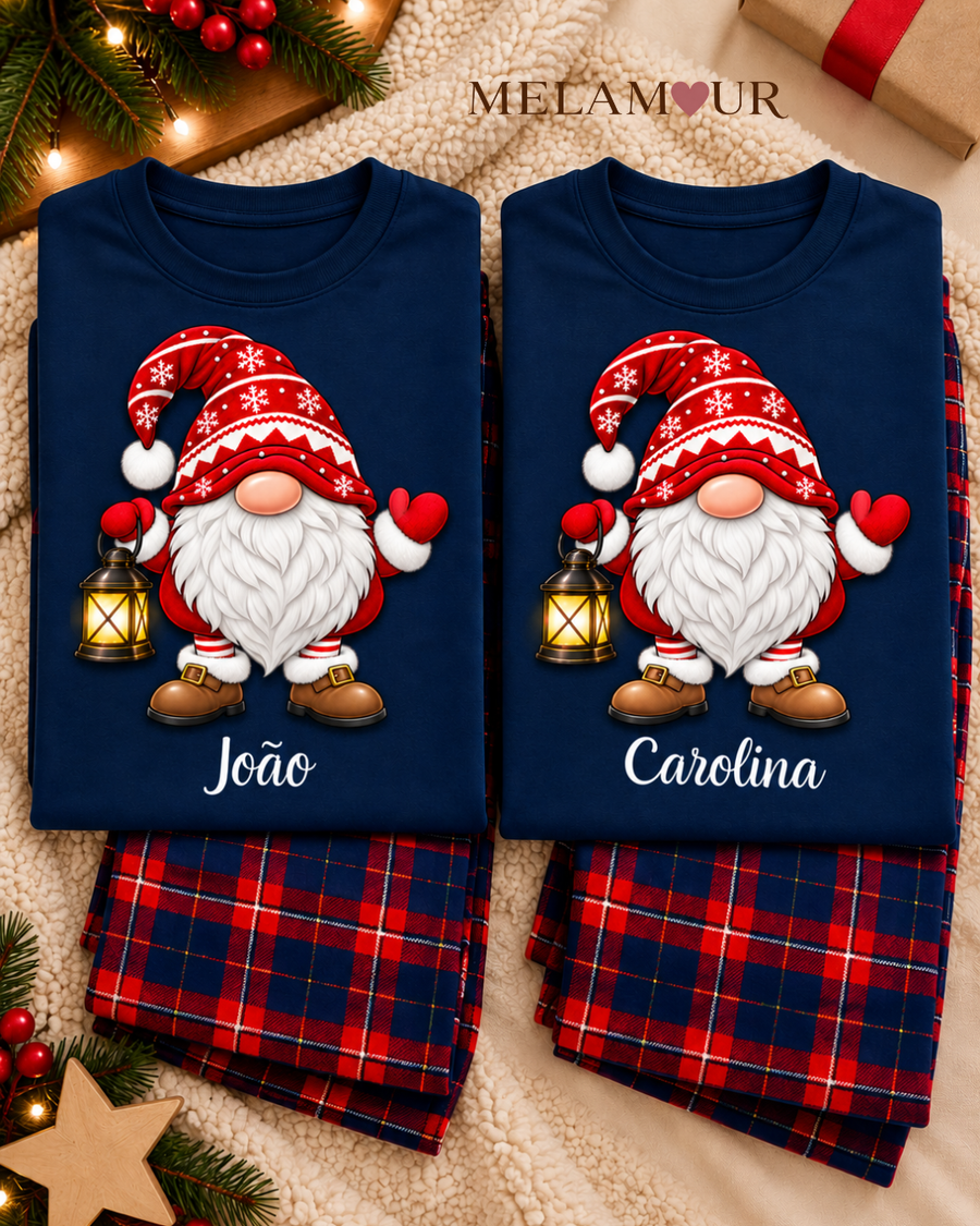 Pijama de Natal · Gnomo com Lanterna