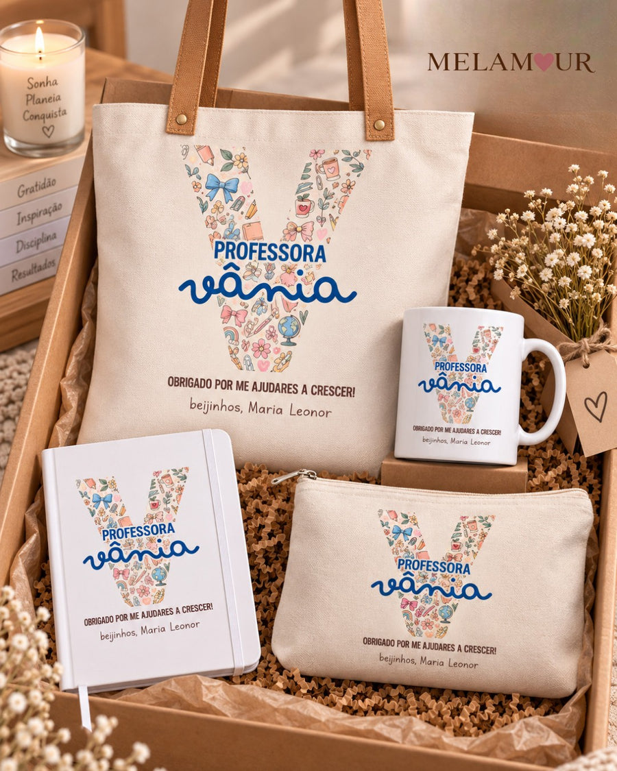 Professora com Inicial Florida | Tote, Caneca, Caderno ou Necessaire