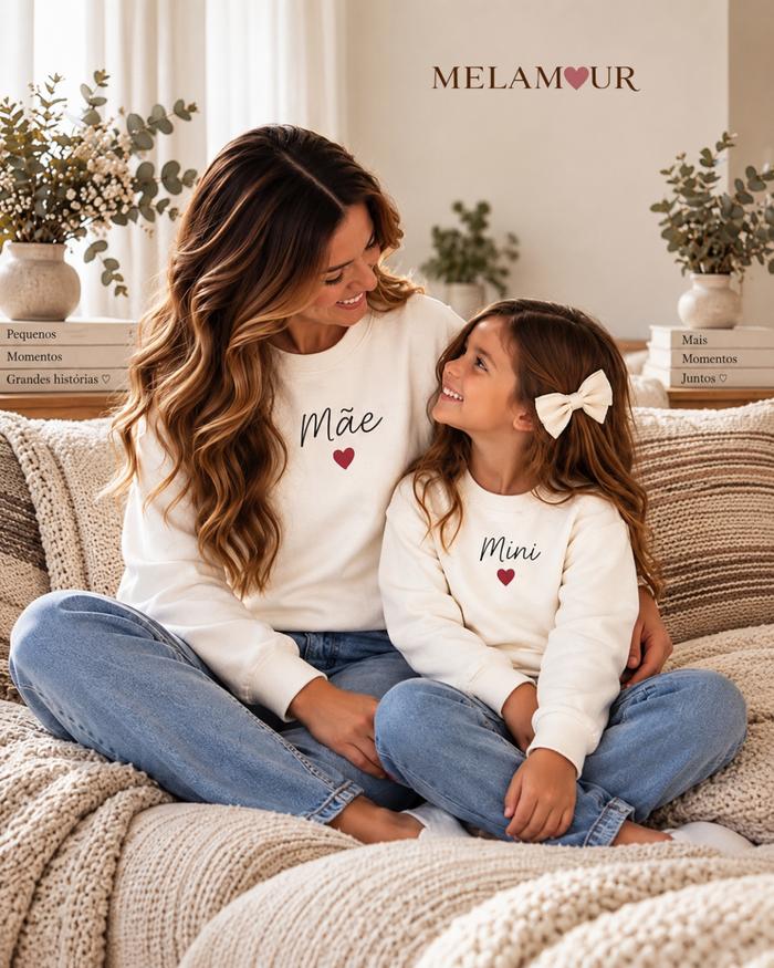 Foto de roupa personalizada Mãe & Mini, com mãe e filha, da MELAMOUR.