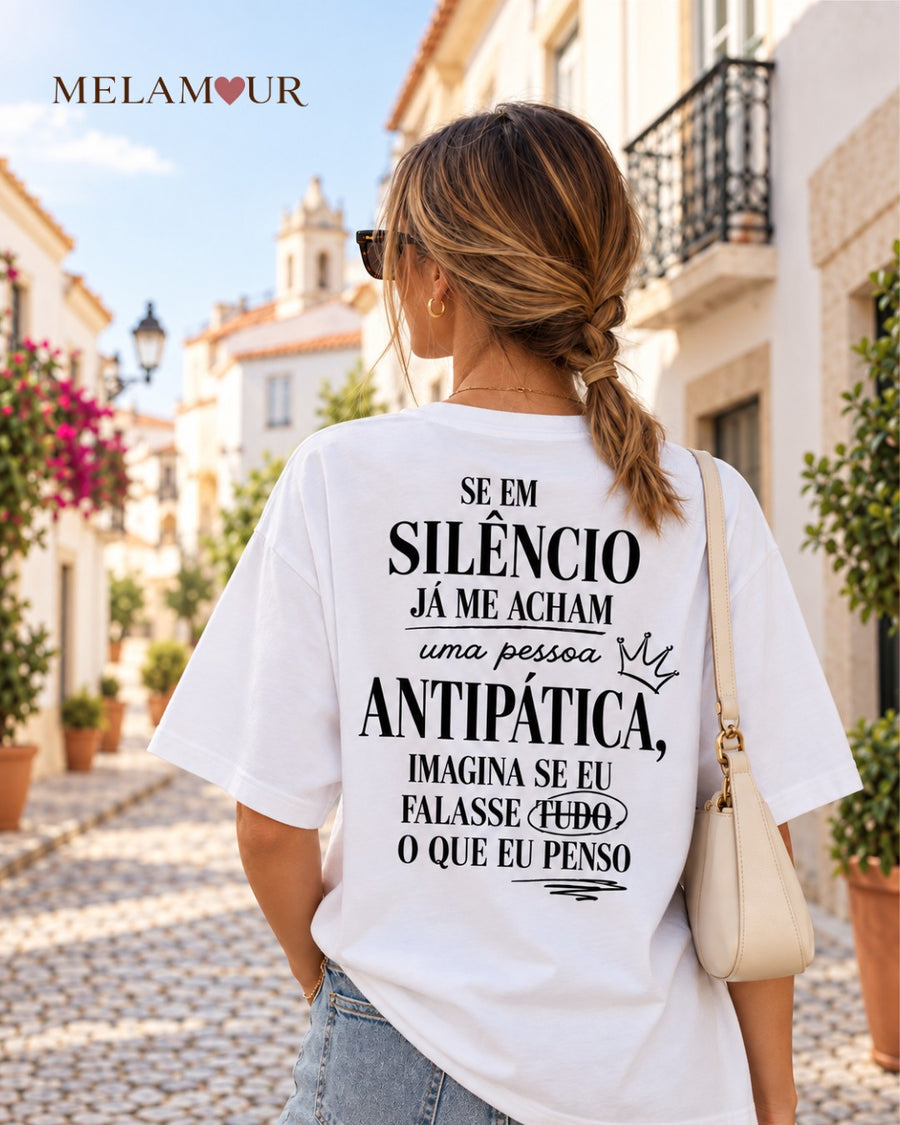 Se em Silêncio Já Me Acham Antipática | Mulher